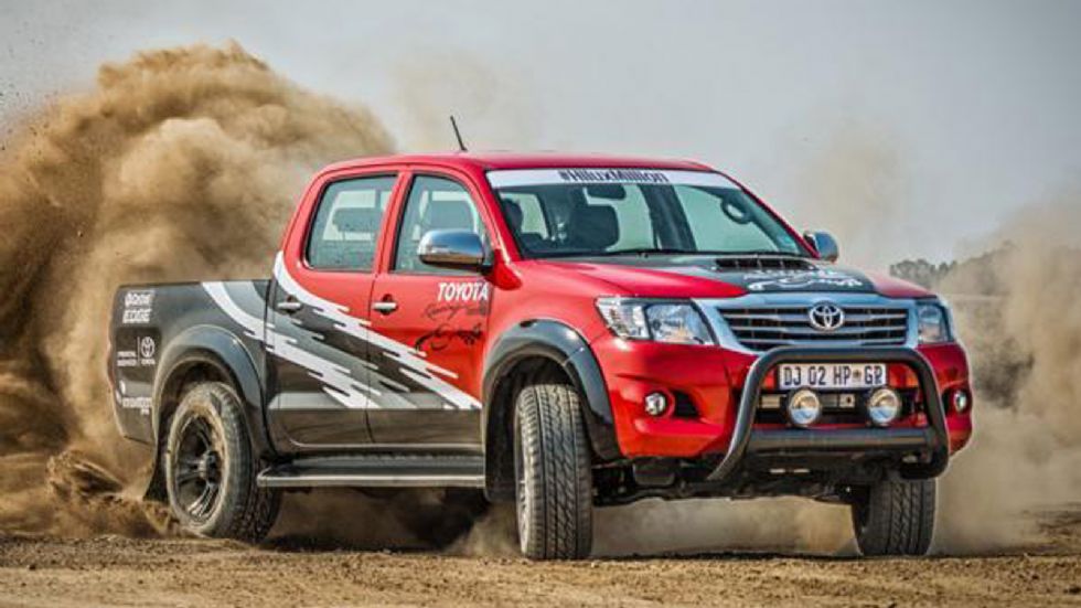 Για να γιορτάσουν τα 1 εκατ. Hilux η Toyota Νοτίου Αφρικής έφτιαξε ένα με 455 ίππους.